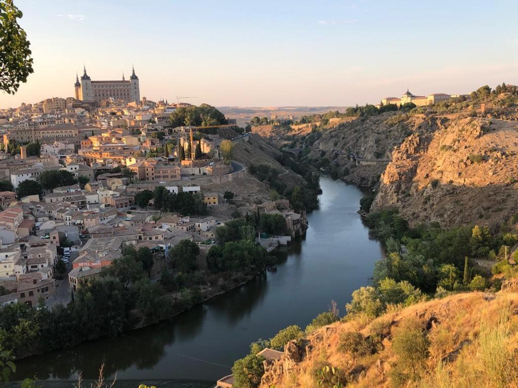 Toledo Ciudad De Las Tres Culturas , Un Lugar Para Disfrutar Todas Las Familias Con Sus Hijos " Desayuno Incluido" Villamiel de Toledo Экстерьер фото